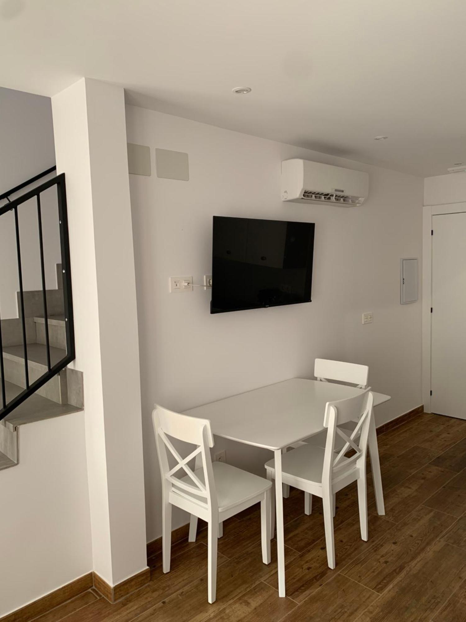 Apartamentos Lux Carrion Carrion De Los Condes Bagian luar foto